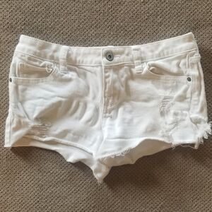 Arizona Womens White Jean Shorts.